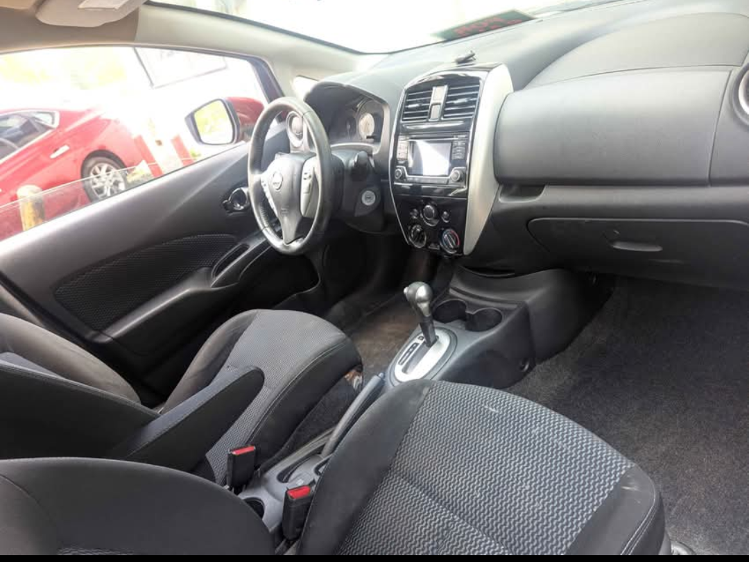 
								2016 Nissan Versa Note full									