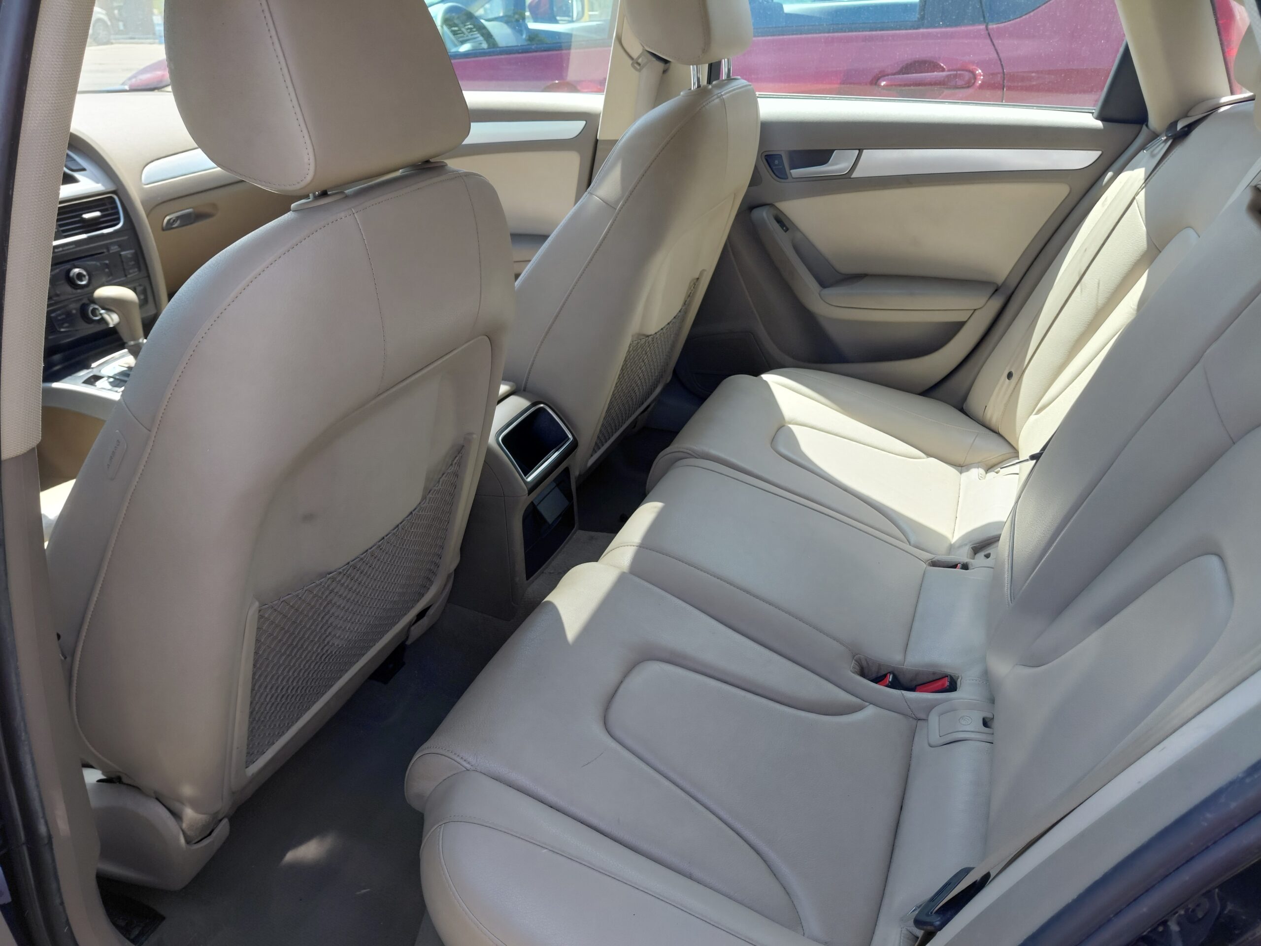 
								2012 Audi A4 full									
