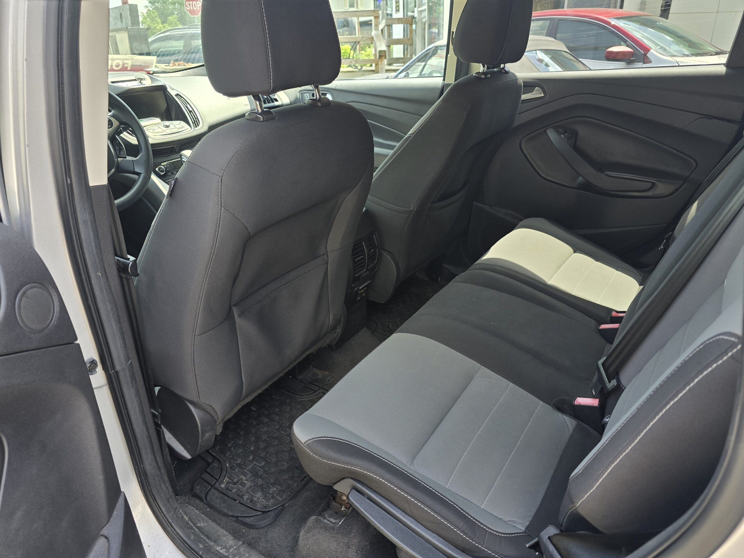 
								ford escape full									