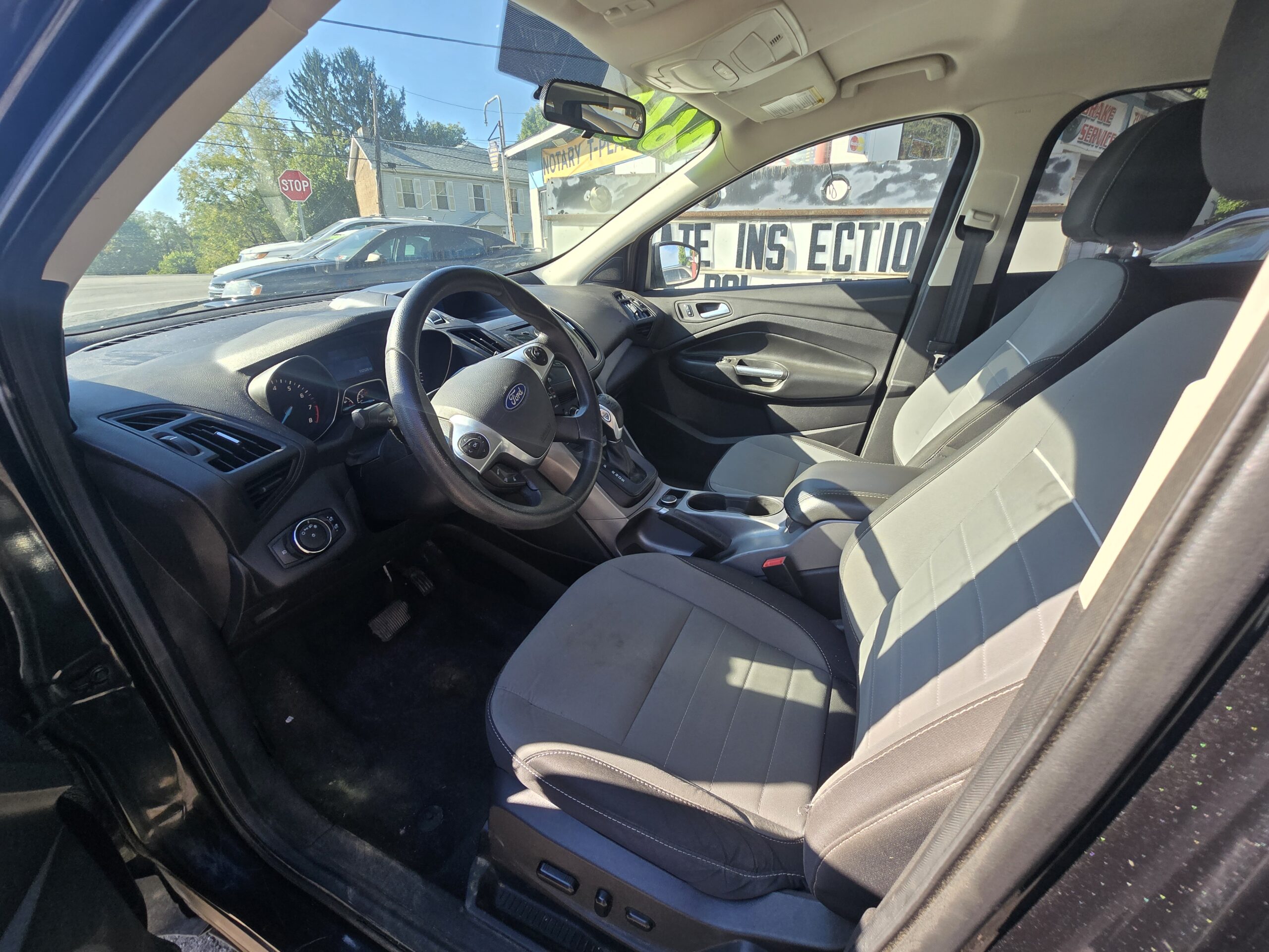 
								ford escape full									
