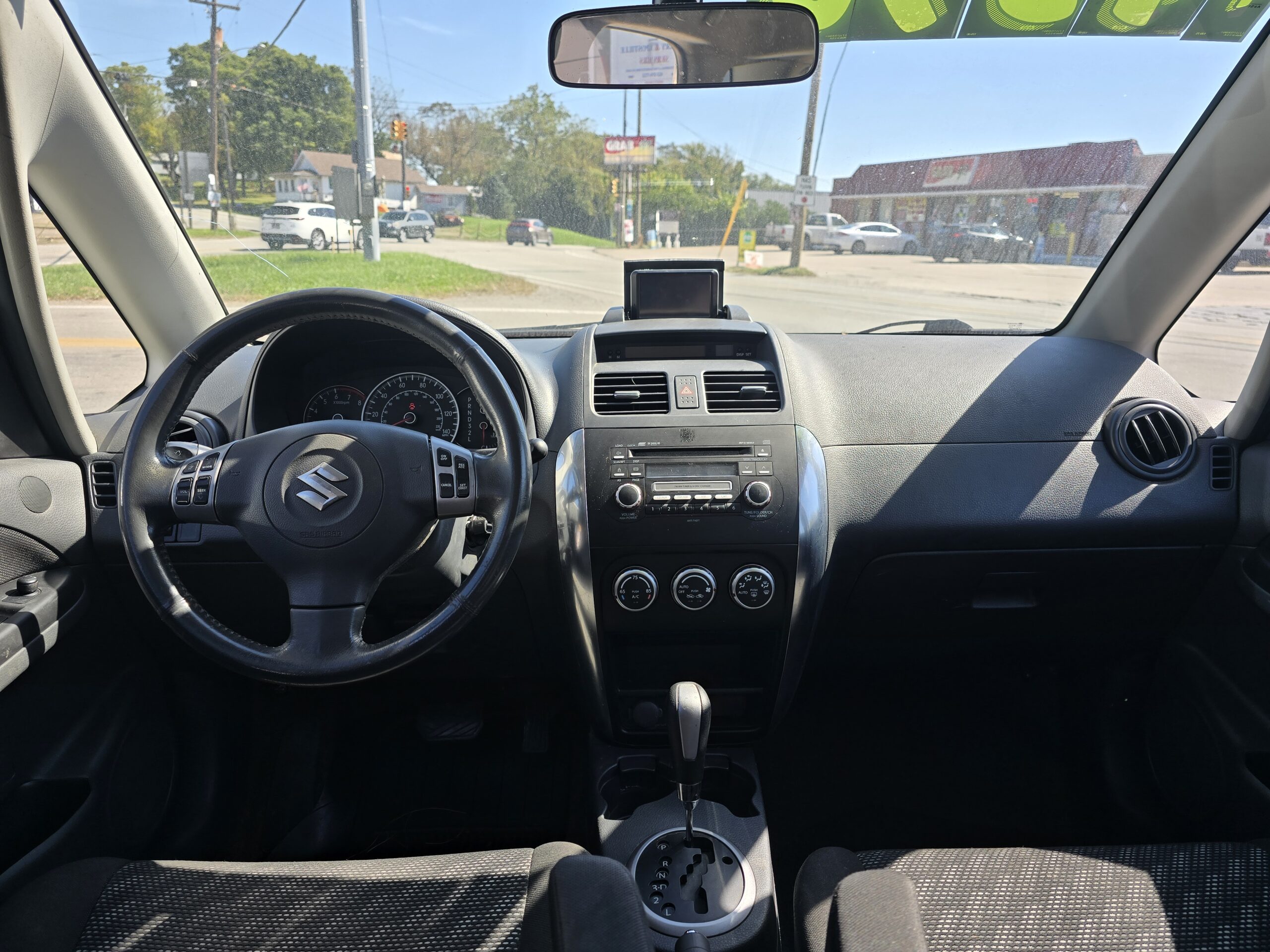 
								Suzuki sx4 full									